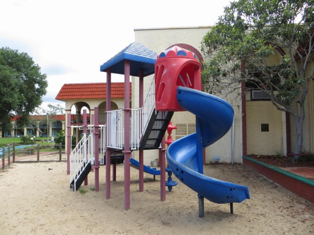 Maingate Lakeside Resort Image 19